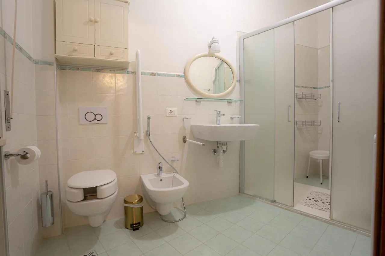 Residenza Porta Leoni - Royal Welcome Verona Apartment